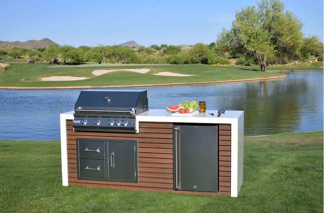 KoKoMo Outdoor Kitchen Island with Waterfall Edge & 32-Inch Built-In Grill