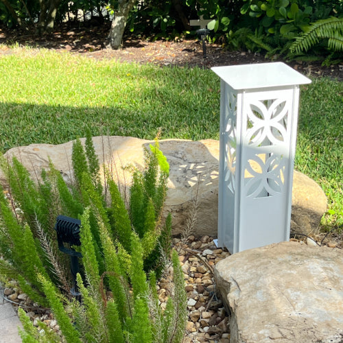 RadiantLight 27-Inch LED Landscape Light | Aluminum, 12–15V